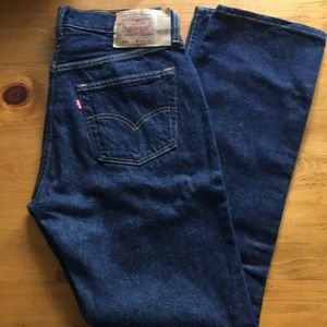 Levis 501 Womens 33x32 Dark Indigo Rinse